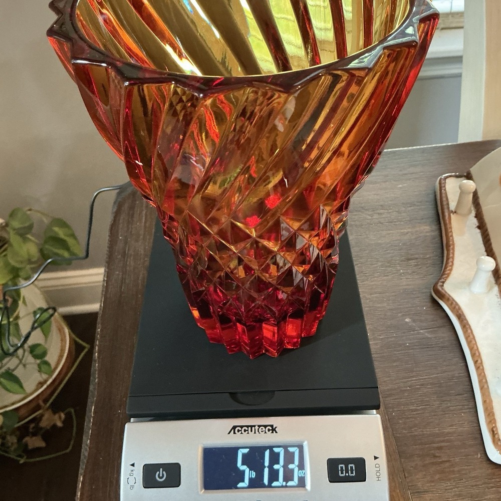 VTG L.E. Smith Amberina Diamond Point Swirl Vase Amber Glass, Heavy Pressed - Picture 14 of 14